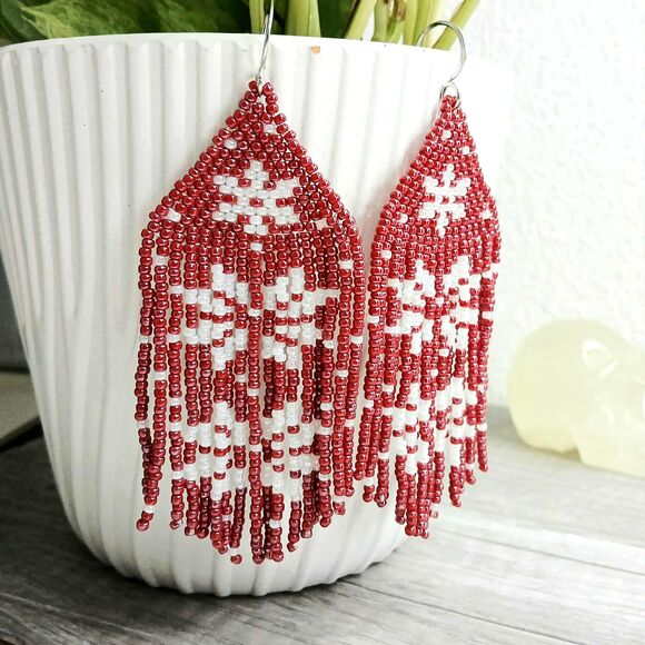 Large Holiday Beaded Fringe Cascade Shoulder Duster Dangle Earrings, Snowflakes - Picture 1 of 5